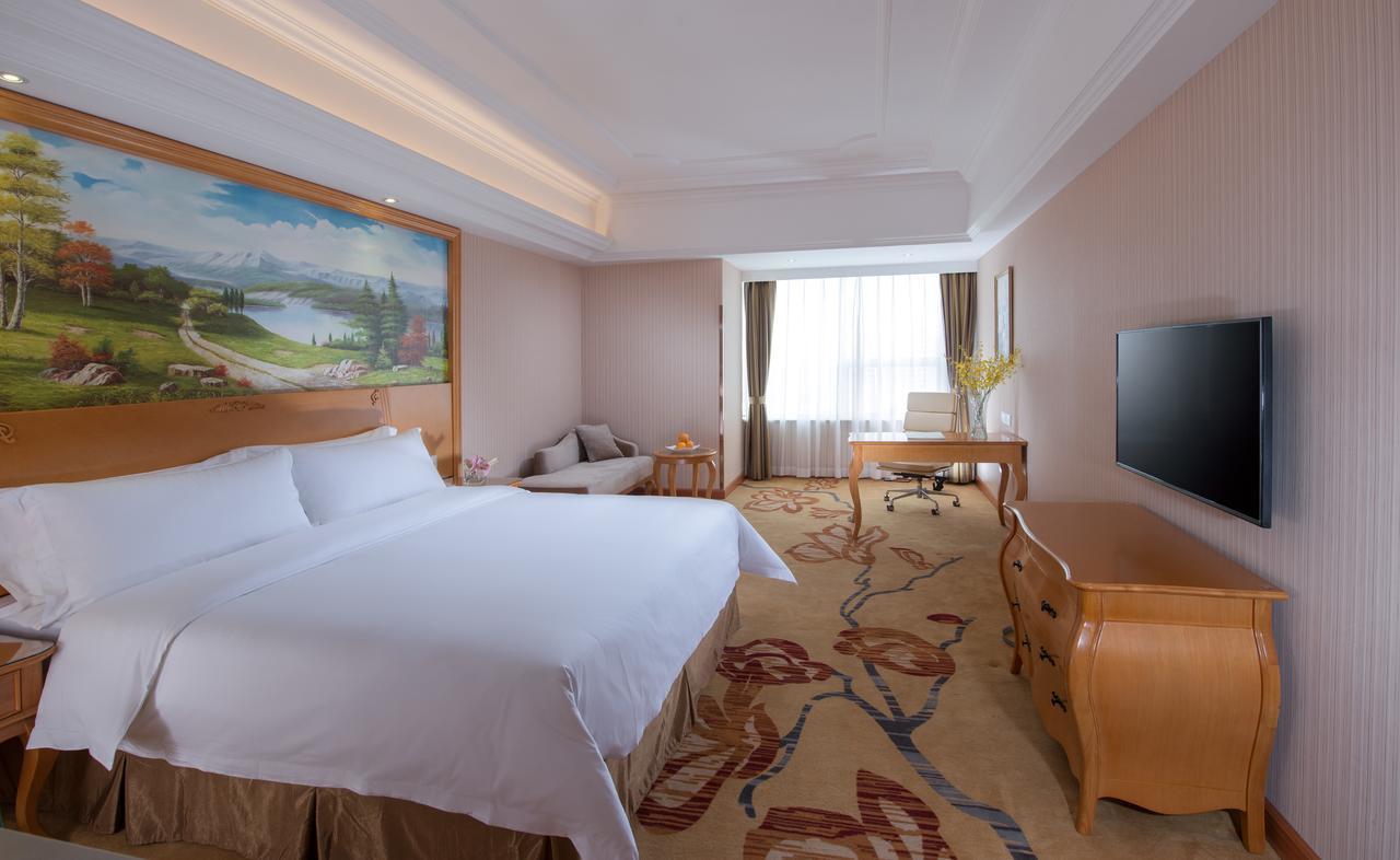 Vienna International Hotel Shanghai Hengshan Road Εξωτερικό φωτογραφία
